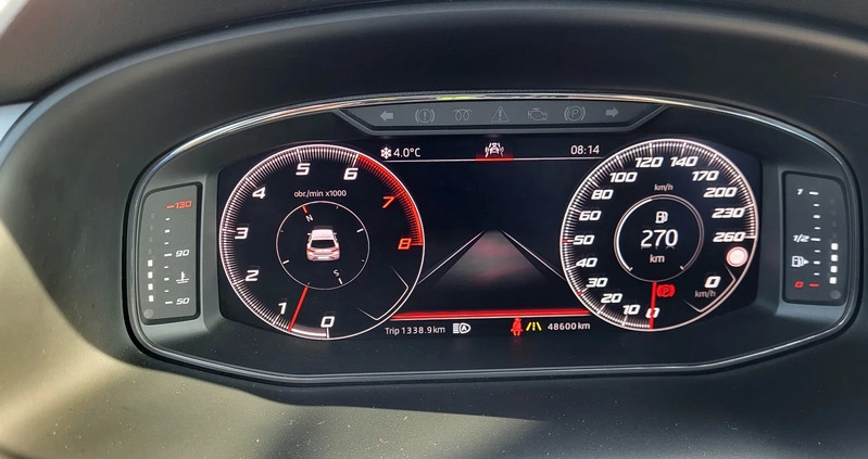 Seat Leon cena 63900 przebieg: 49000, rok produkcji 2020 z Łódź małe 211
